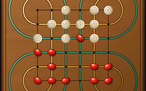 Суракарта — яванская игра с петлями по углам: берут, проезжая по кругу через петлю